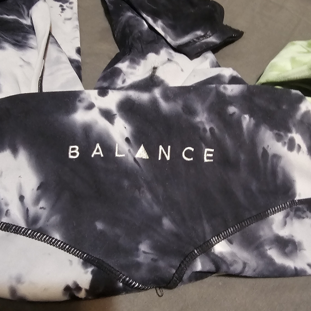 Balance athletic leggings set